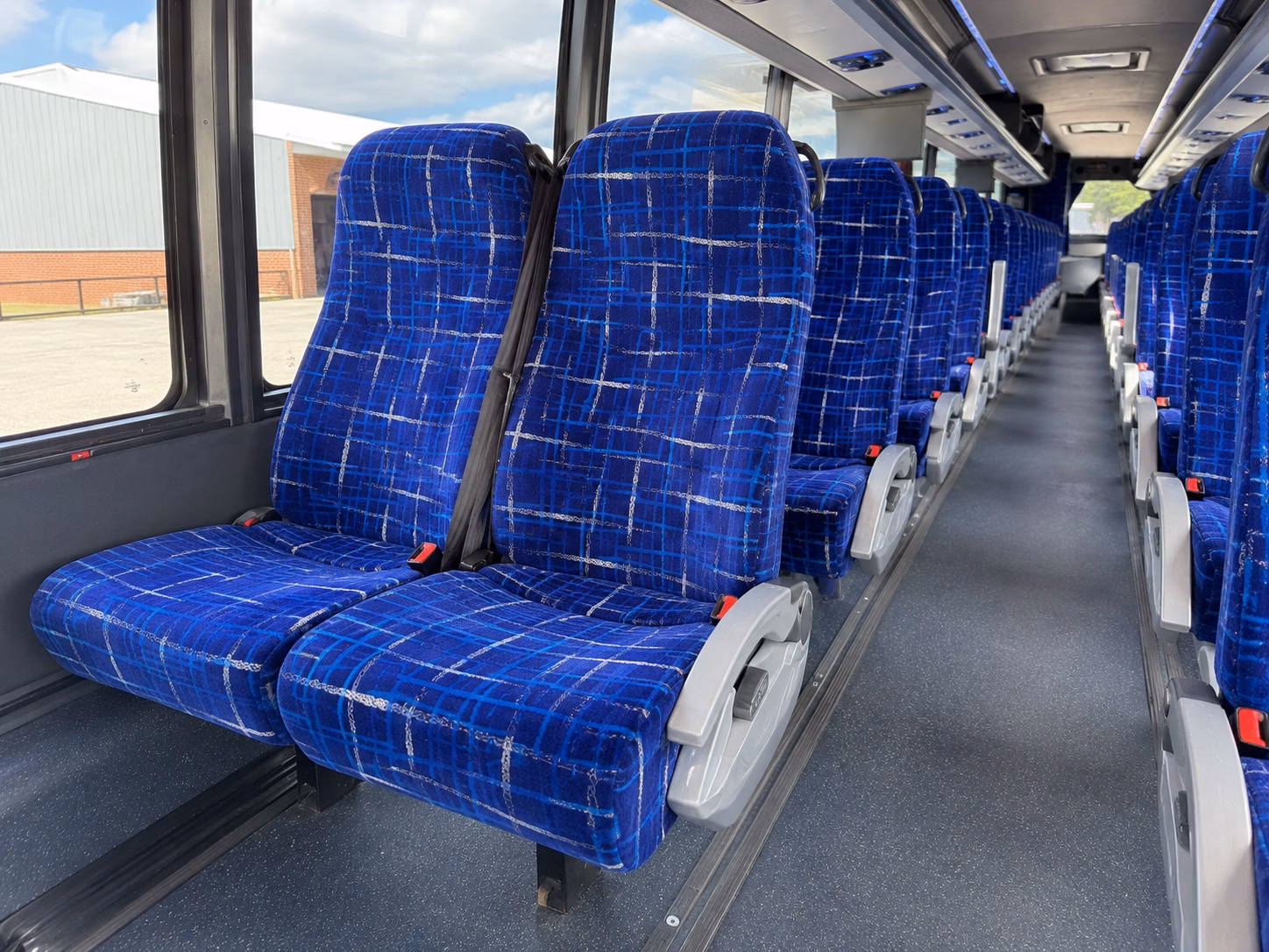 how the day of the week changes what a bus costs in north little rock arkansas