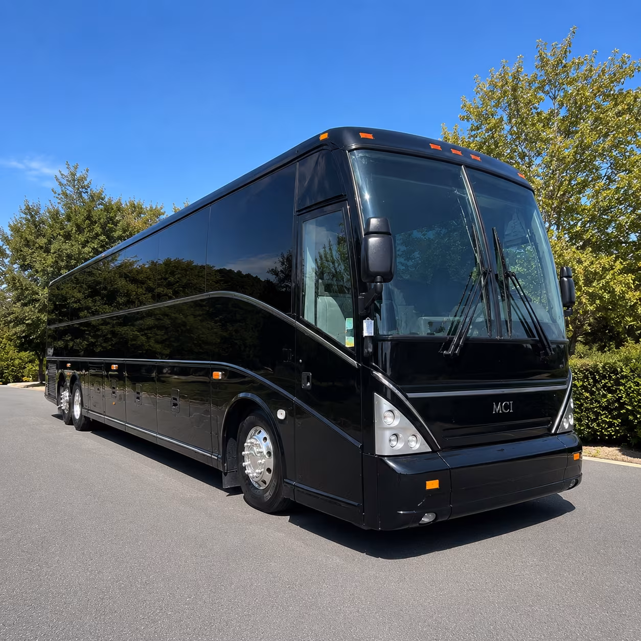 party buses and minibuses for youth sports tournaments and school athletics in north little rock